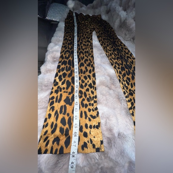 Rare Vintage Leonard Paris Leopard Print Silk wide Leg Pants, 42/6US - Picture 4 of 13